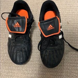 ADIDAS Soccer cleats!!